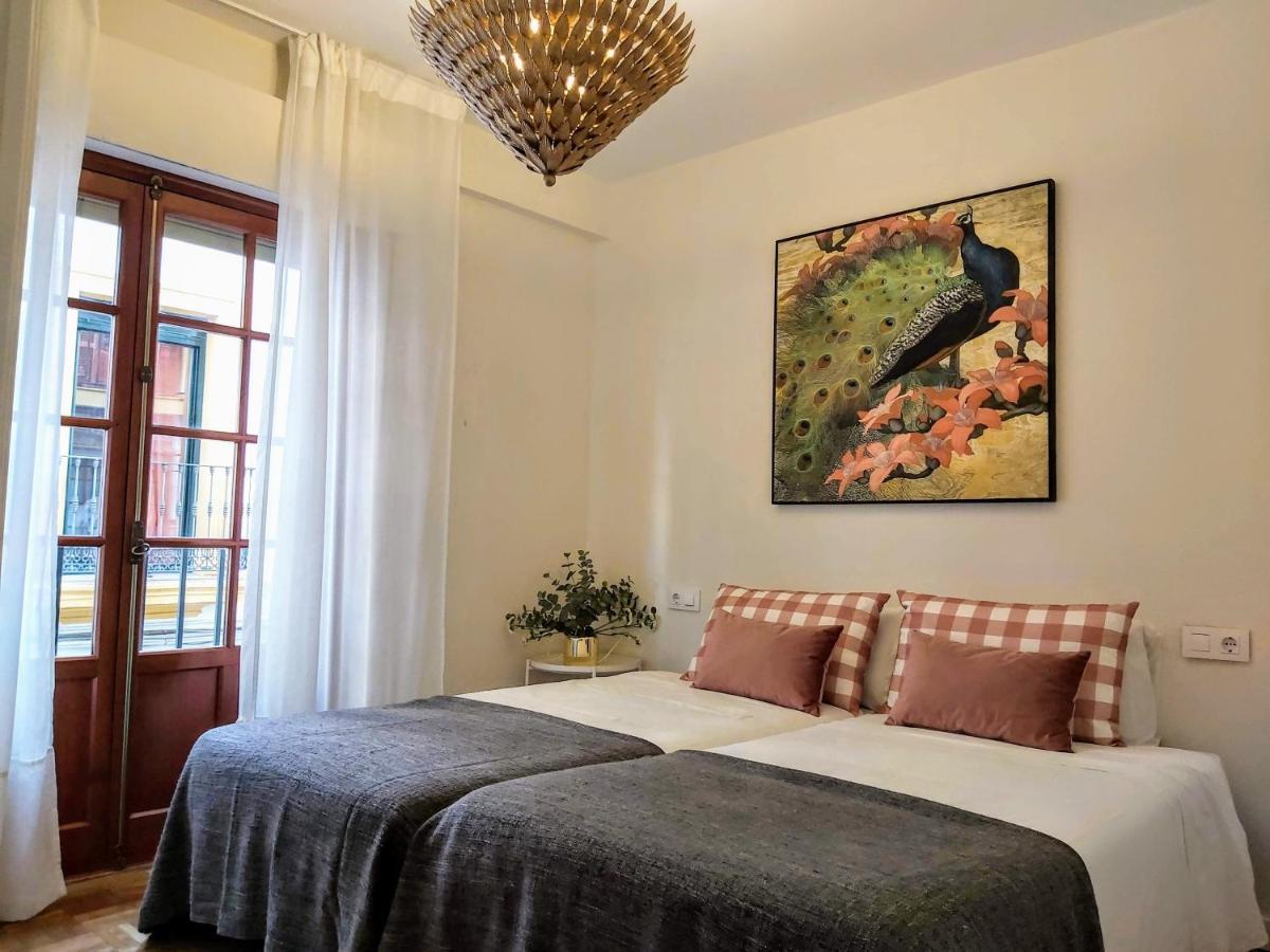 شقة Misterhost Santa Cruz II -Jardines De Murillo إشبيلية المظهر الخارجي الصورة